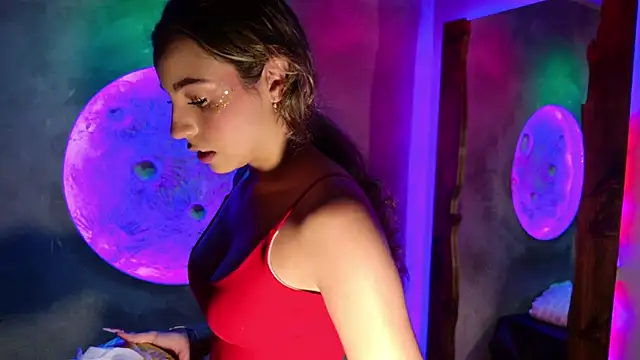 Snapshot of Kaaory chatting on June 25, 4:00 pm Kaaory online show from June 25, 4:00 pm