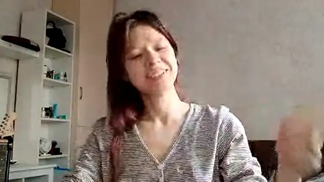 Snapshot of MaryGiirls chatting on November 21, 6:23 am MaryGiirls online show from November 21, 6:23 am