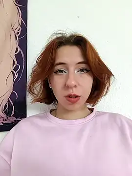 Snapshot of Luna_Brush chatting on November 21, 11:09 am Luna Brush online show from November 21, 11:09 am