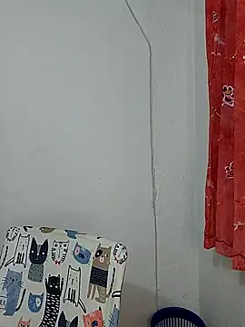 Snapshot of mila_curvy chatting on May 28, 5:05 am mila curvy online show from May 28, 5:05 am