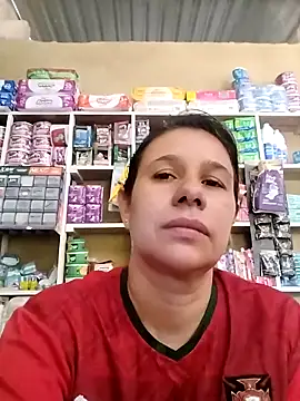 Snapshot of MIA-LARIOS chatting on April 24, 2:52 pm MIA-LARIOS online show from April 24, 2:52 pm