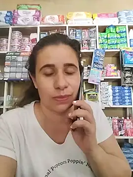 Snapshot of MIA-LARIOS chatting on May 19, 3:29 pm MIA-LARIOS online show from May 19, 3:29 pm