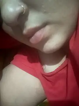 Snapshot of Priya_089 chatting on May 5, 11:24 pm Priya 089 online show from May 5, 11:24 pm