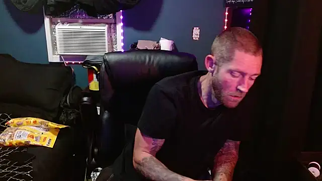 KingCole2390 online show from February 24, 2:09 am