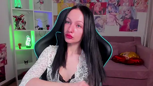 Snapshot of NaomiBlakes chatting on February 23, 5:38 am NaomiBlakes online show from February 23, 5:38 am