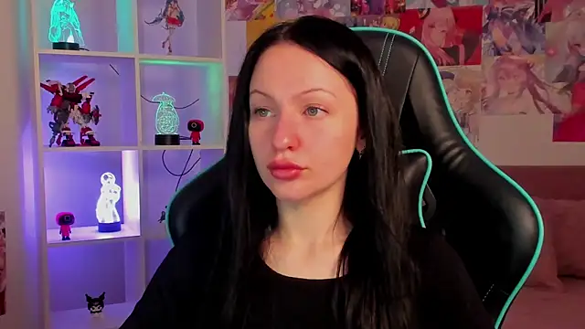 Snapshot of NaomiBlakes chatting on February 25, 5:50 am NaomiBlakes online show from February 25, 5:50 am