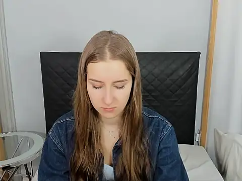 VanessaAmore online show from February 27, 8:47 am