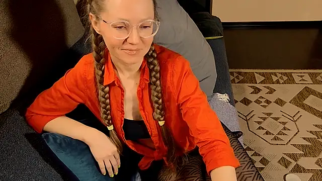 G0LDI online show from April 12, 3:06 pm