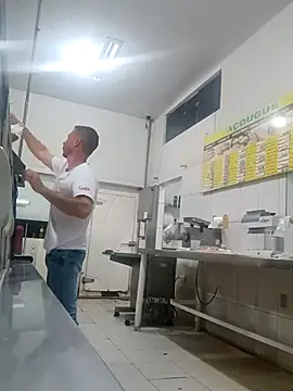 RobertoLuiz84 online show from February 7, 3:27 pm