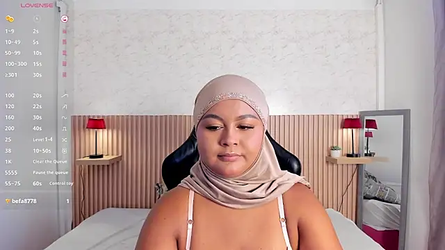 jasmyne anbar online show from February 4, 9:09 pm