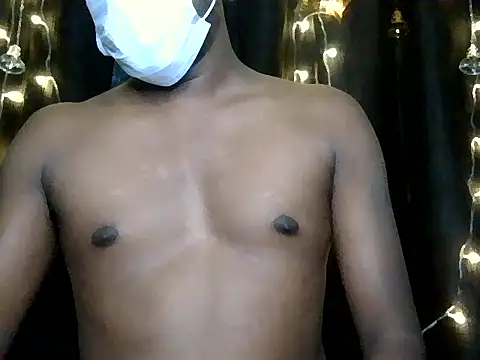 Snapshot of cleopatra9999 chatting on December 17, 10:54 am cleopatra9999 online show from December 17, 10:54 am