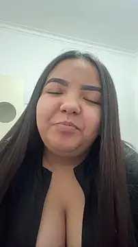 princezzc online show from December 3, 2:30 am