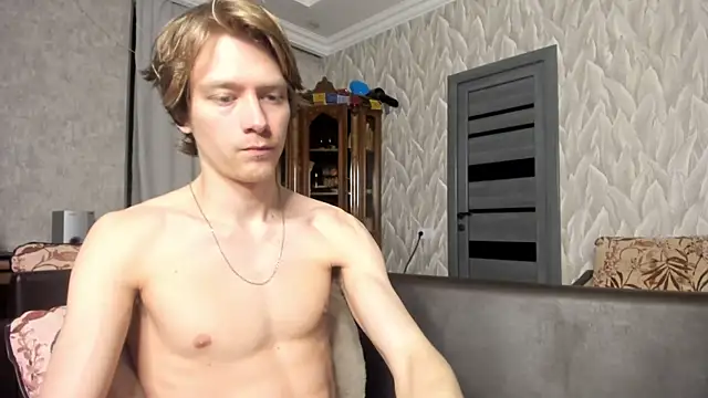 Snapshot of milkiwvy chatting on April 12, 9:20 pm milkiwvy online show from April 12, 9:20 pm