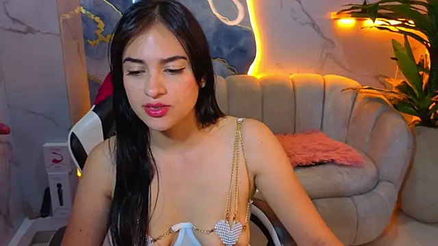 Snapshot of Anny_Star_Tx chatting on April 25, 1:41 pm Anny Star Tx online show from April 25, 1:41 pm