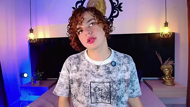 Skyee angel online show from March 3, 7:53 pm