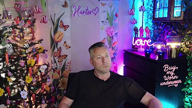 Hunter Fl online show from April 3, 4:05 pm