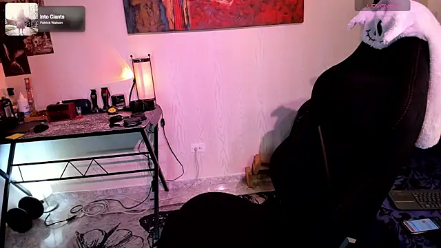 Snapshot of aress_damon chatting on February 27, 10:43 pm aress damon online show from February 27, 10:43 pm