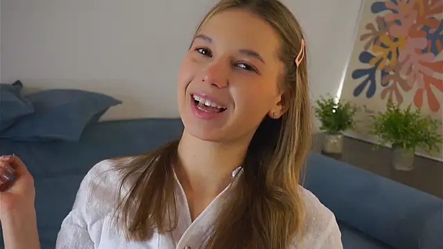 AmparoCilek online show from February 13, 6:26 pm