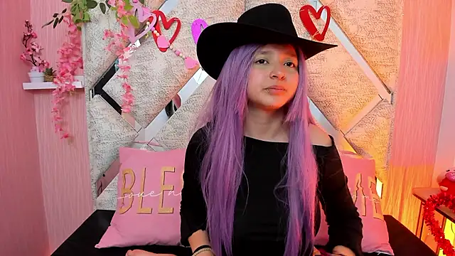 CandySwan online show from March 4, 11:38 am