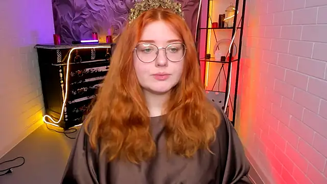 StaceyJensen online show from February 28, 9:32 am