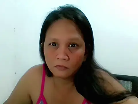 divinegrace1983 online show from November 25, 10:26 am