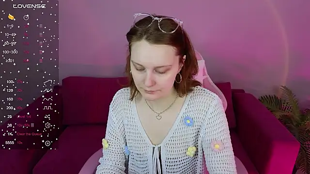 Ginger Kristin online show from February 4, 8:20 am