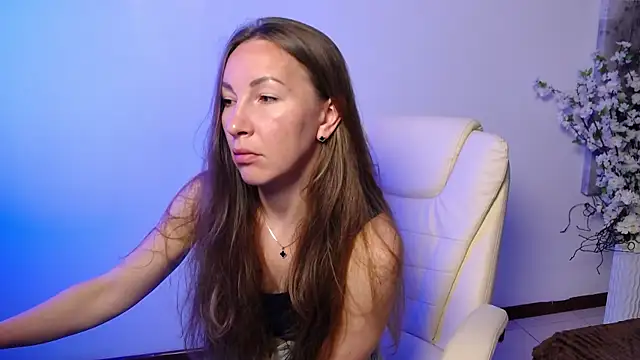 Snapshot of Brandy_Gem chatting on June 13, 7:17 am Brandy Gem online show from June 13, 7:17 am
