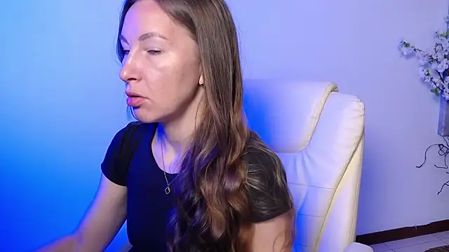 Snapshot of Brandy_Gem chatting on June 27, 7:35 am Brandy Gem online show from June 27, 7:35 am
