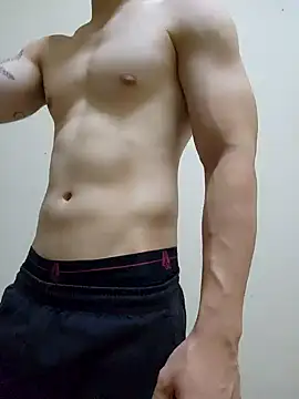 Snapshot of Valerious180 chatting on April 16, 5:14 pm Valerious180 online show from April 16, 5:14 pm