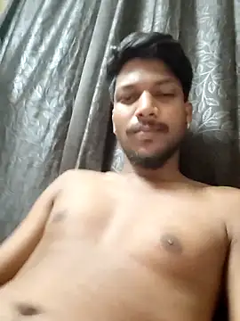 Snapshot of Handsome_09 chatting on April 24, 7:49 pm Handsome 09 online show from April 24, 7:49 pm