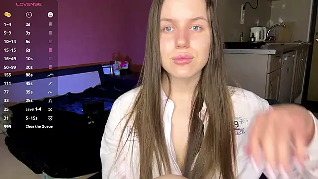 Snapshot of SanoraVillnave chatting on February 1, 7:23 pm SanoraVillnave online show from February 1, 7:23 pm