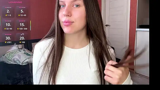 Snapshot of SanoraVillnave chatting on February 18, 9:16 am SanoraVillnave online show from February 18, 9:16 am