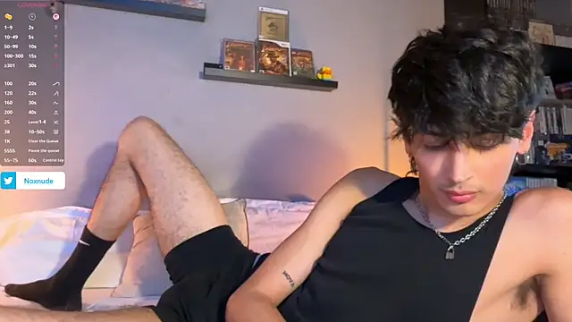 Snapshot of noxnude chatting on February 19, 11:45 pm noxnude online show from February 19, 11:45 pm