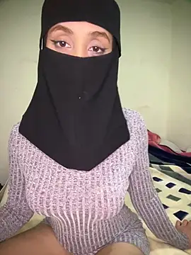 Snapshot of arabayla chatting on December 3, 2:41 am arabayla online show from December 3, 2:41 am