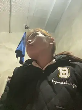 meganmeo online show from March 13, 5:36 am