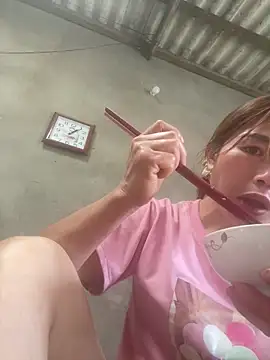 meganmeo online show from March 27, 6:08 am