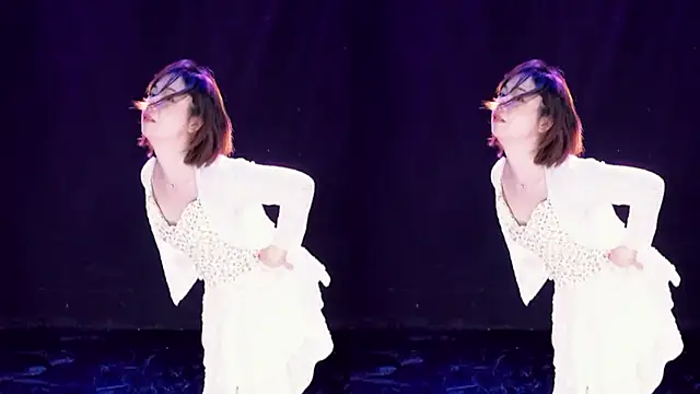 Snapshot of XKCH-001 chatting on December 3, 1:20 pm XKCH-001 online show from December 3, 1:20 pm