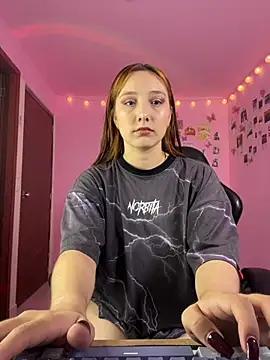 Davne  online show from April 17, 10:35 pm