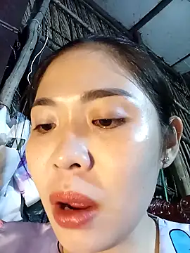 Snapshot of Lin-kute98 chatting on April 29, 1:59 pm Lin-kute98 online show from April 29, 1:59 pm
