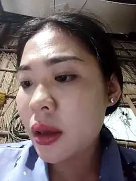 Snapshot of Lin-kute98 chatting on May 8, 2:22 pm Lin-kute98 online show from May 8, 2:22 pm