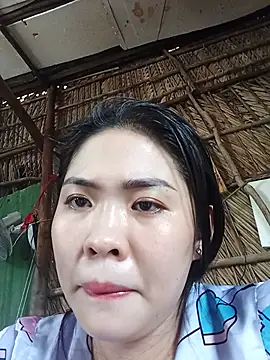 Snapshot of Lin-kute98 chatting on May 16, 6:10 am Lin-kute98 online show from May 16, 6:10 am