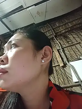 Snapshot of Lin-kute98 chatting on May 26, 10:28 pm Lin-kute98 online show from May 26, 10:28 pm