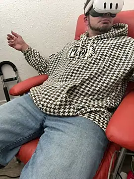 Snapshot of 2addictivelyhorny chatting on February 22, 7:08 am 2addictivelyhorny online show from February 22, 7:08 am