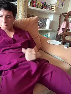 angelxxx95 online show from April 6, 6:09 pm