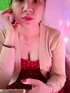 Lily-ross22 online show from March 15, 2:50 am