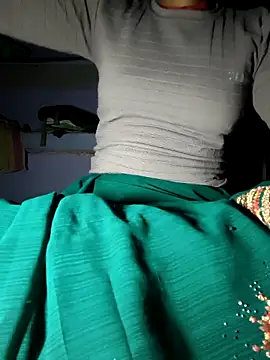 Snapshot of Punam_panjabi chatting on May 1, 10:47 pm Punam panjabi online show from May 1, 10:47 pm