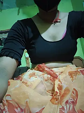 Snapshot of Punam_panjabi chatting on May 22, 10:59 pm Punam panjabi online show from May 22, 10:59 pm