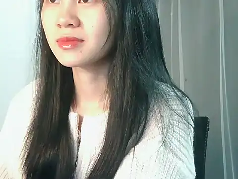 Snapshot of Nunaa18 chatting on November 30, 9:02 am Nunaa18 online show from November 30, 9:02 am