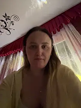 TomilaSi online show from February 3, 11:21 pm