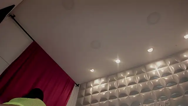 Snapshot of sol-angel chatting on February 28, 4:08 pm sol-angel online show from February 28, 4:08 pm